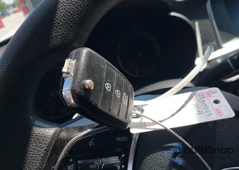 2019 Kia Optima Lx/S z USA, uszkodzony, nr VIN 5XXGT4L3XKG360400